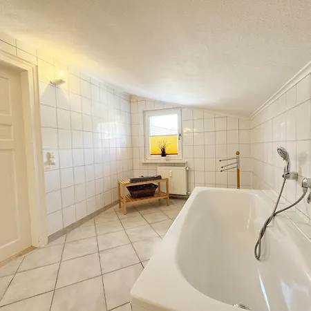 Haus Irene Whg 04 * Sellin (Rugen)
